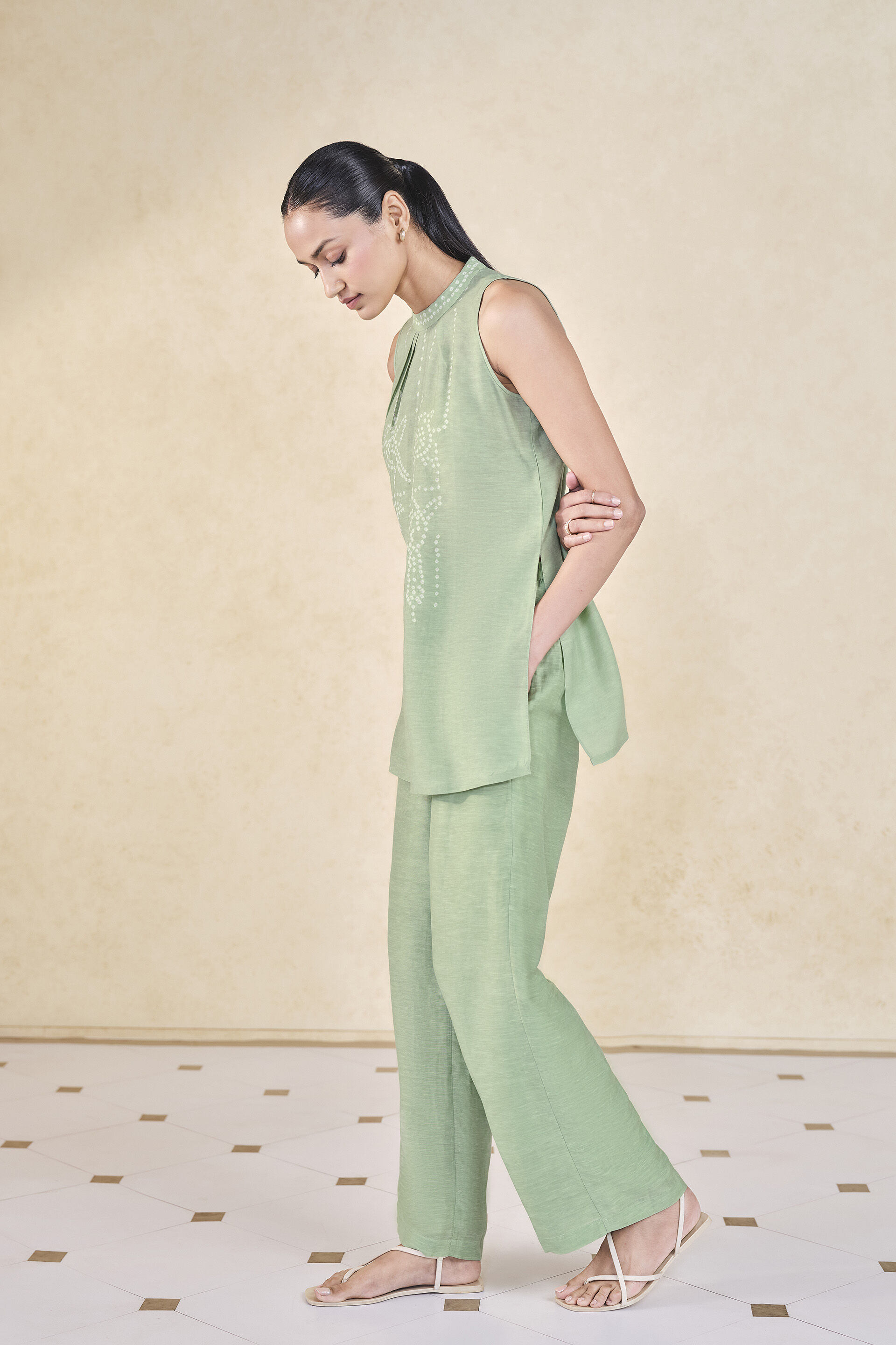 Daylily Handcrafted Bandhani Linen Co-ord - Sage